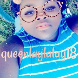 Meet your Posher, Layla